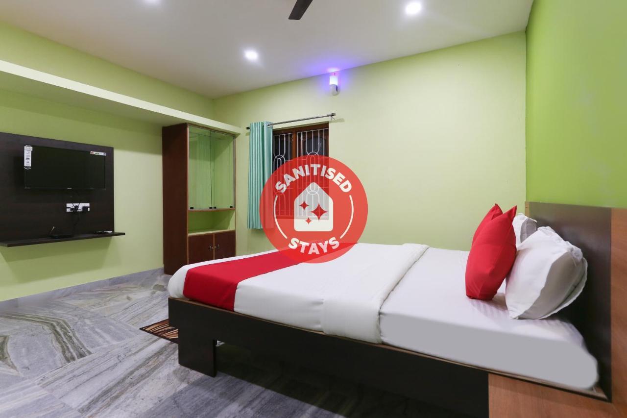 Vaccinated Staff- Oyo 45958 New Castle Inn Bhubaneswar Exterior photo