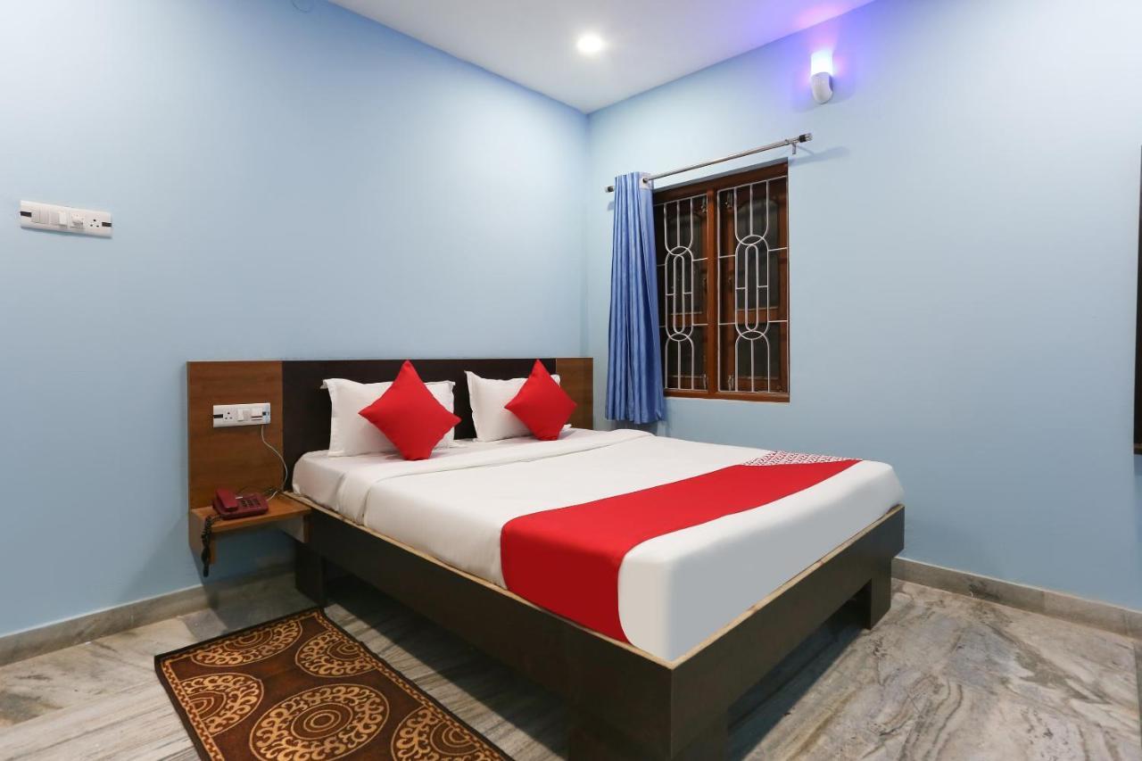 Vaccinated Staff- Oyo 45958 New Castle Inn Bhubaneswar Exterior photo