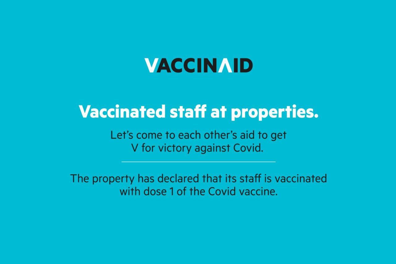 Vaccinated Staff- Oyo 45958 New Castle Inn Bhubaneswar Exterior photo